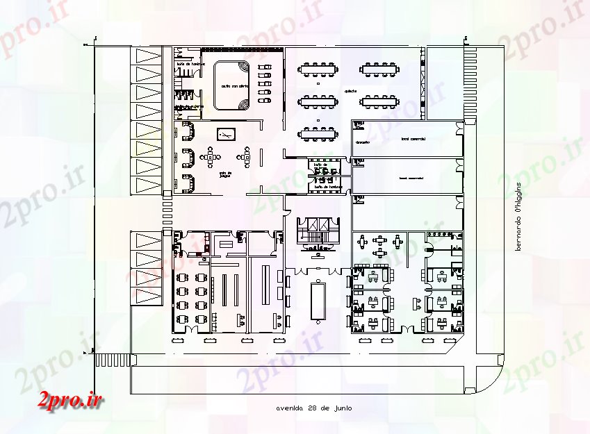 دانلود نقشه ساختمان اداری - تجاری - صنعتی طرحی طبقه همکف دفتر شرکت تعریف 47 در 47 متر (کد166391)